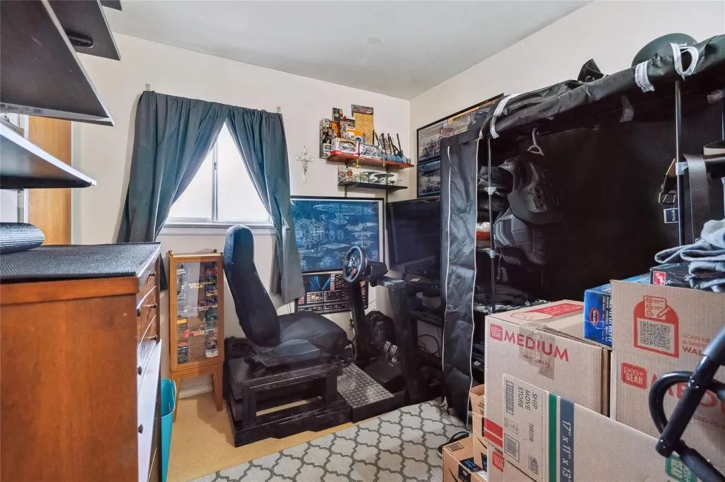 20 Hofstra Drive Smithtown NY 11787