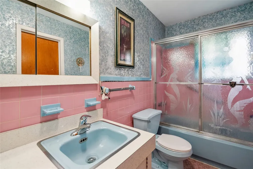 20 Hofstra Drive Smithtown NY 11787