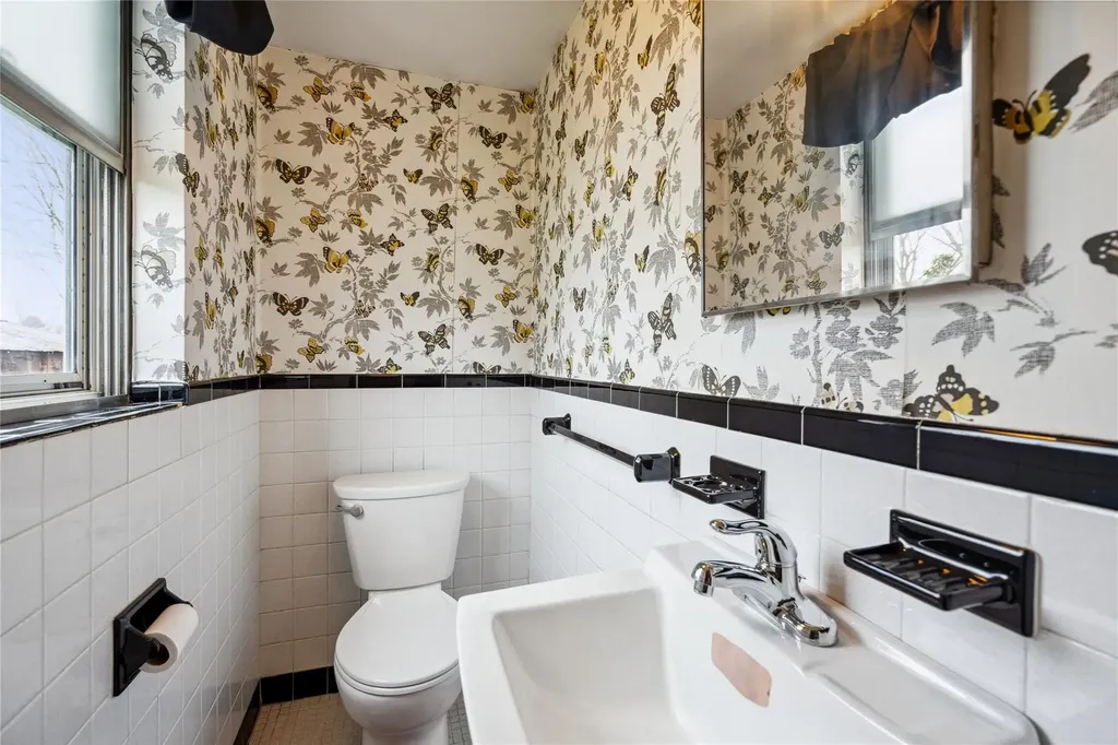 20 Hofstra Drive Smithtown NY 11787