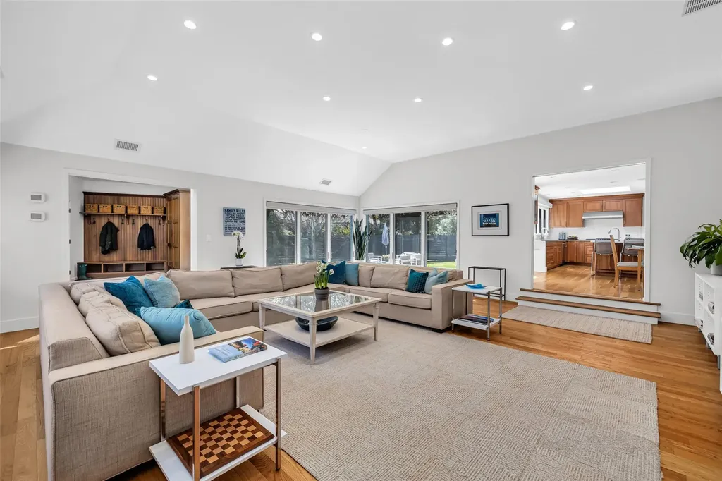 8 Pheasant Drive Rye NY 10580