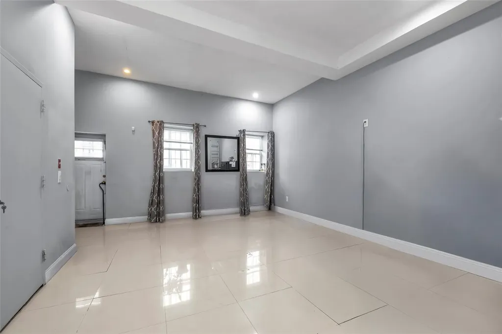 4152 Wickham Avenue Bronx NY 10466