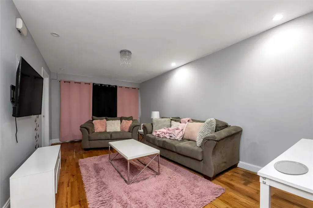 4152 Wickham Avenue Bronx NY 10466