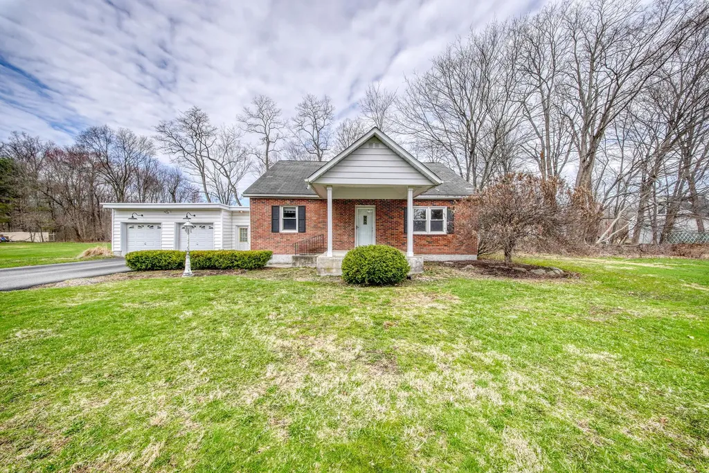 8 Didio Lane Montgomery NY 12549
