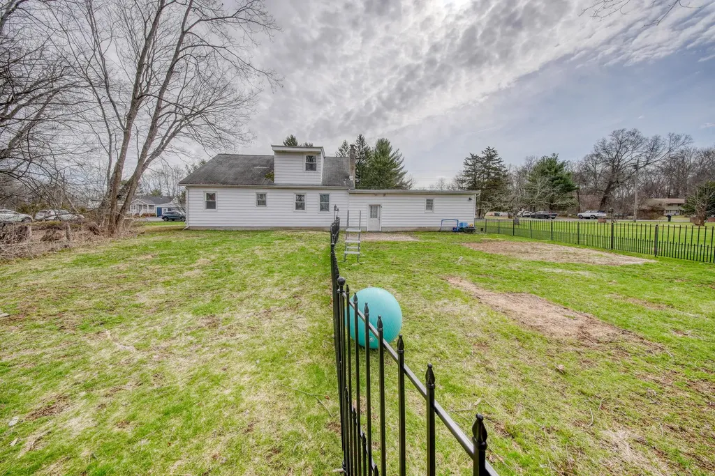 8 Didio Lane Montgomery NY 12549