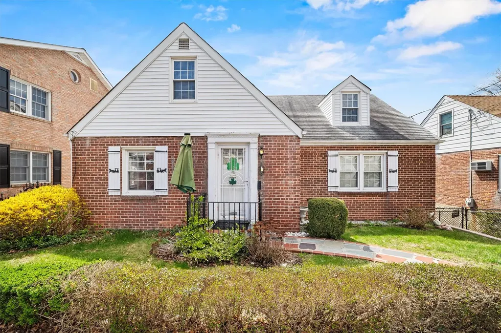 39 King Avenue Yonkers NY 10704