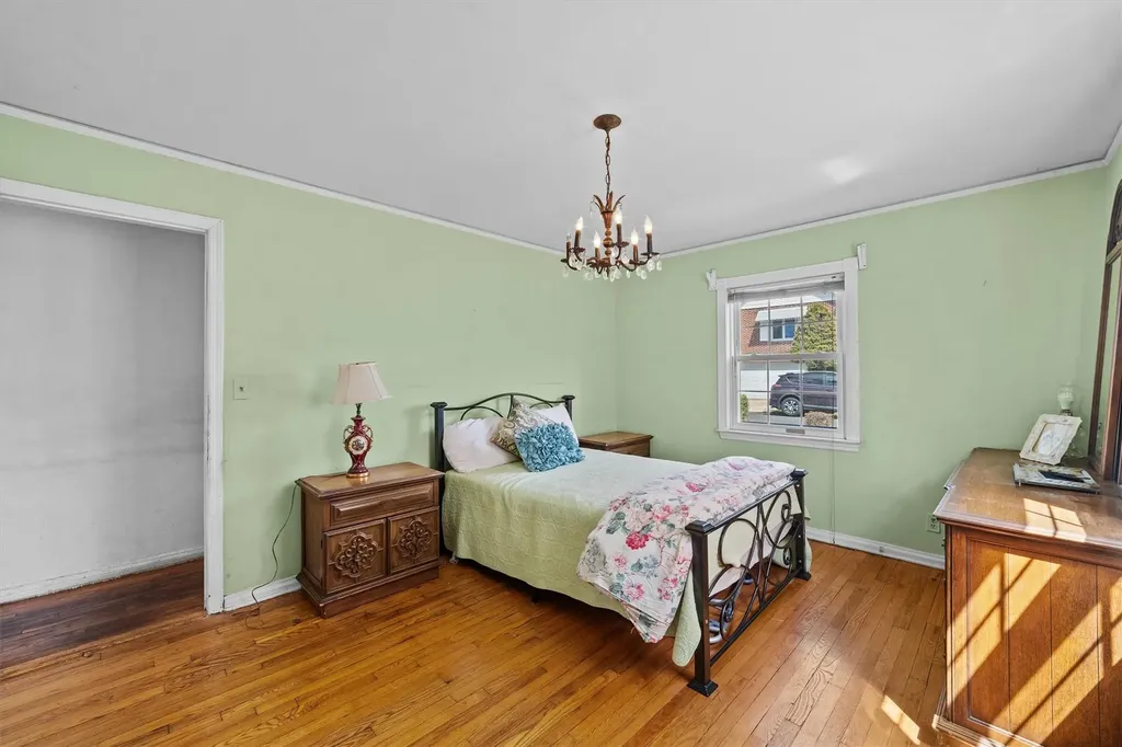 39 King Avenue Yonkers NY 10704