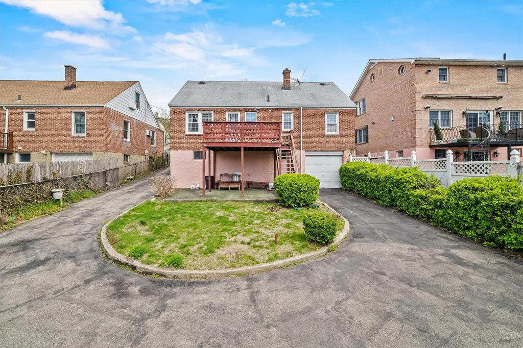 39 King Avenue Yonkers NY 10704