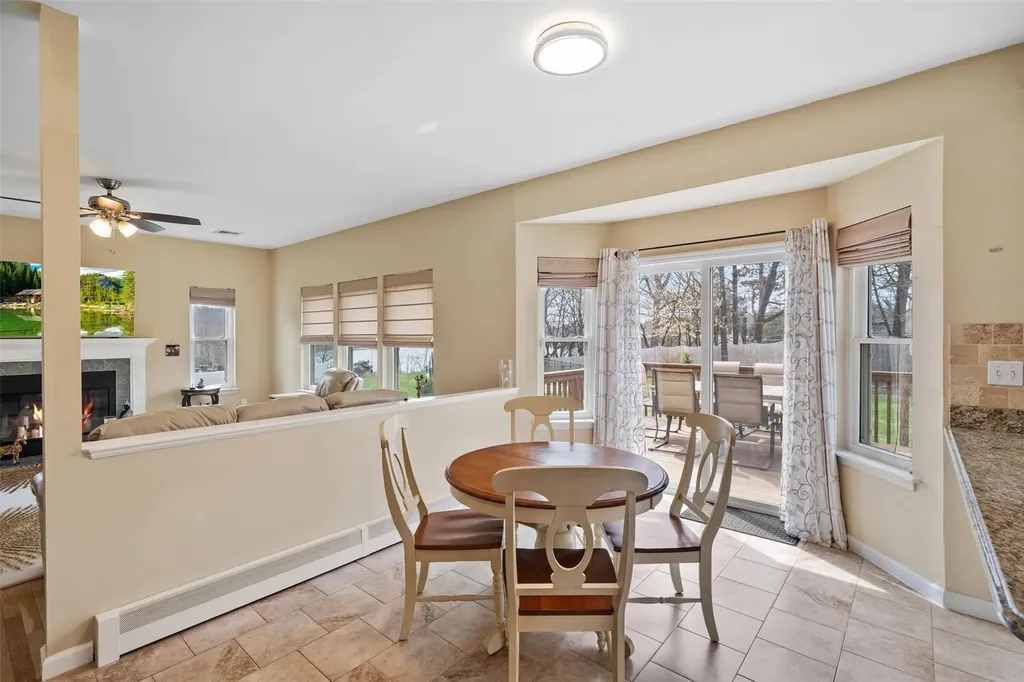 42 Frances Lane Monroe NY 10950