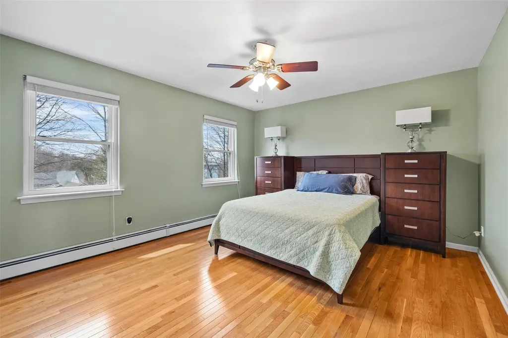 42 Frances Lane Monroe NY 10950