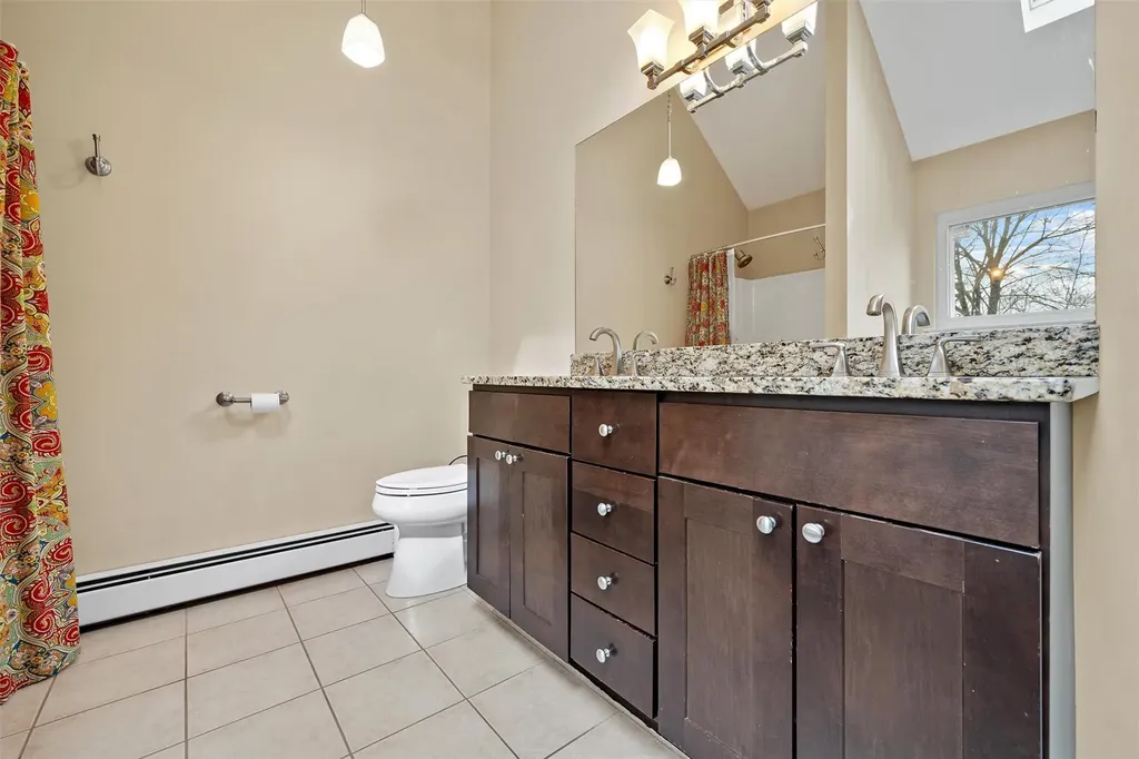 42 Frances Lane Monroe NY 10950