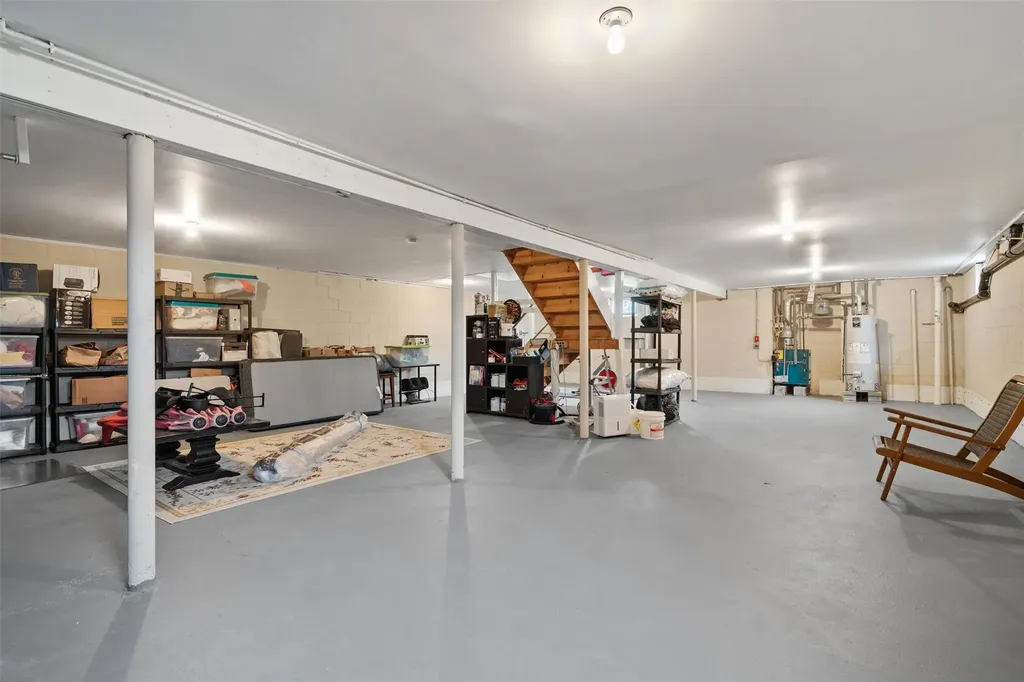 42 Frances Lane Monroe NY 10950
