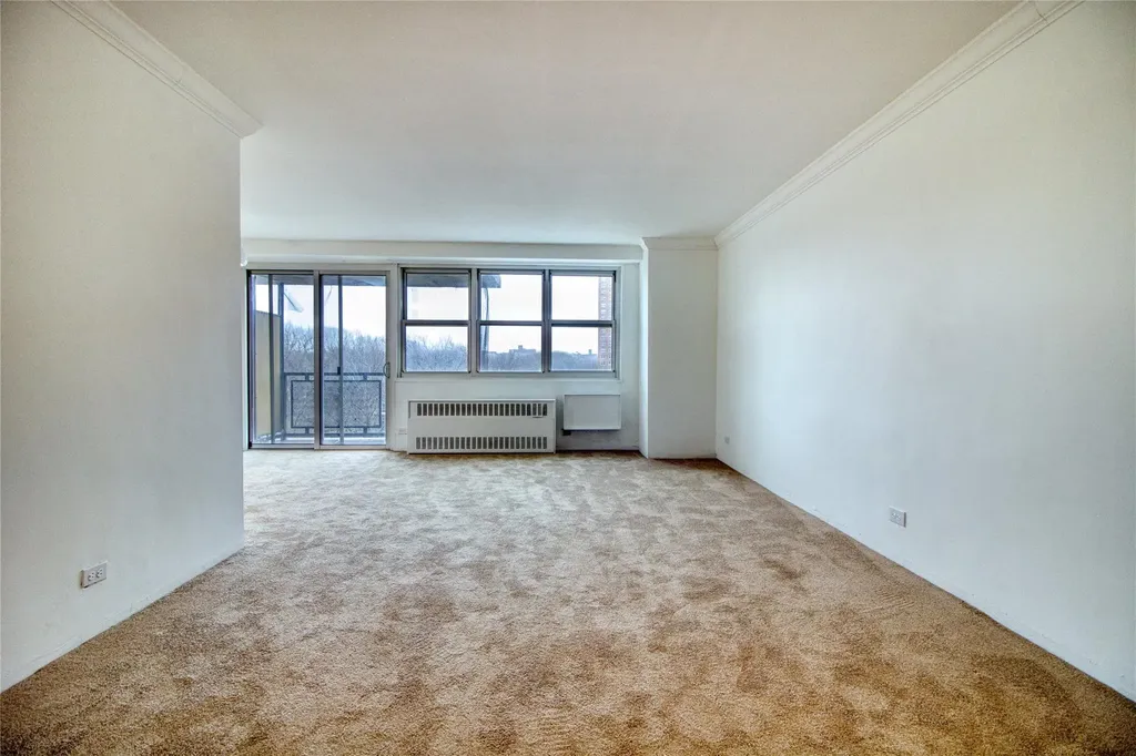 825 Morrison Avenue Bronx NY 10473