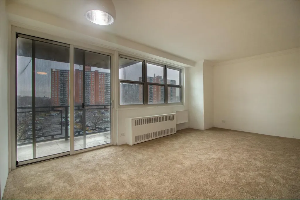 825 Morrison Avenue Bronx NY 10473
