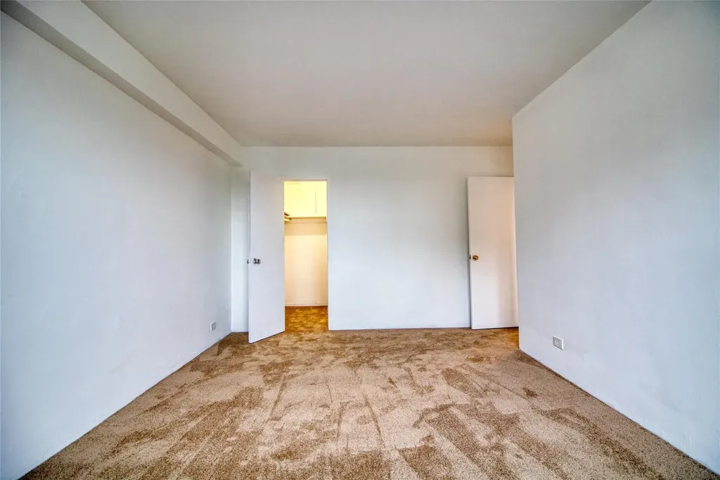 825 Morrison Avenue Bronx NY 10473