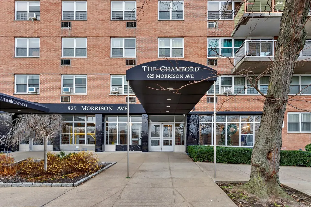 825 Morrison Avenue Bronx NY 10473