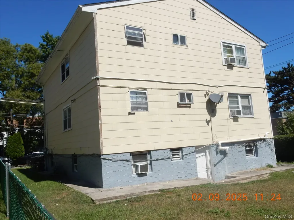 132 East 4th Street Mount Vernon NY 10550