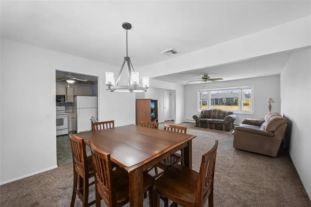 77 Fairway Avenue Riverhead NY 11901