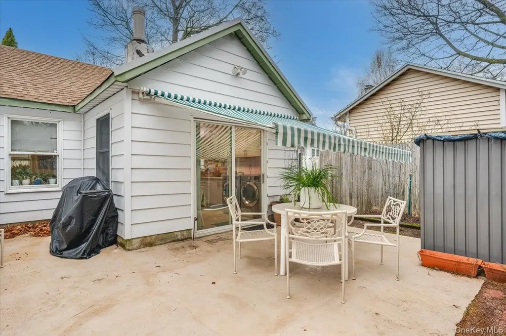 158 Davis Avenue White Plains NY 10605