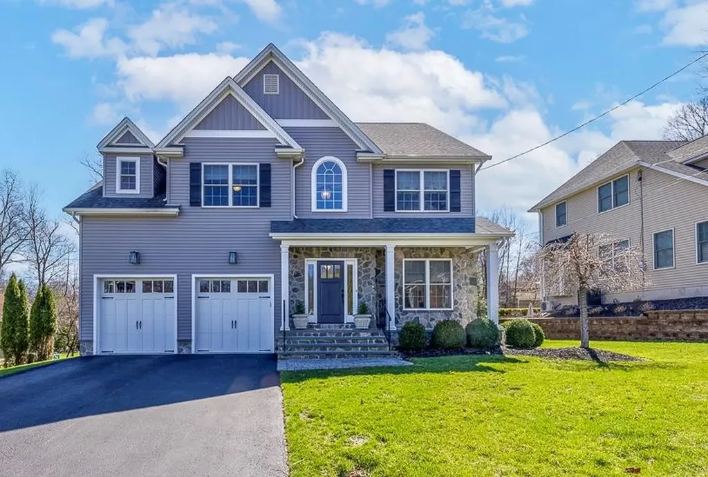 104 S Reld Drive Pearl River NY 10965