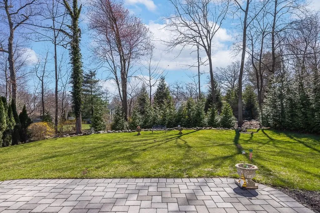 104 S Reld Drive Pearl River NY 10965