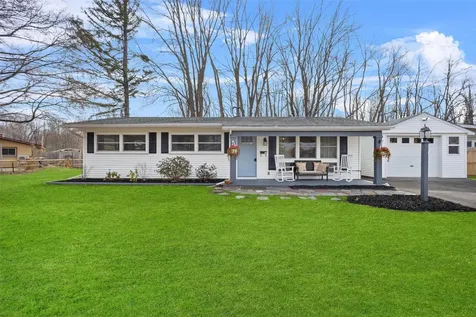13 Cornell Avenue Red Hook NY 12571