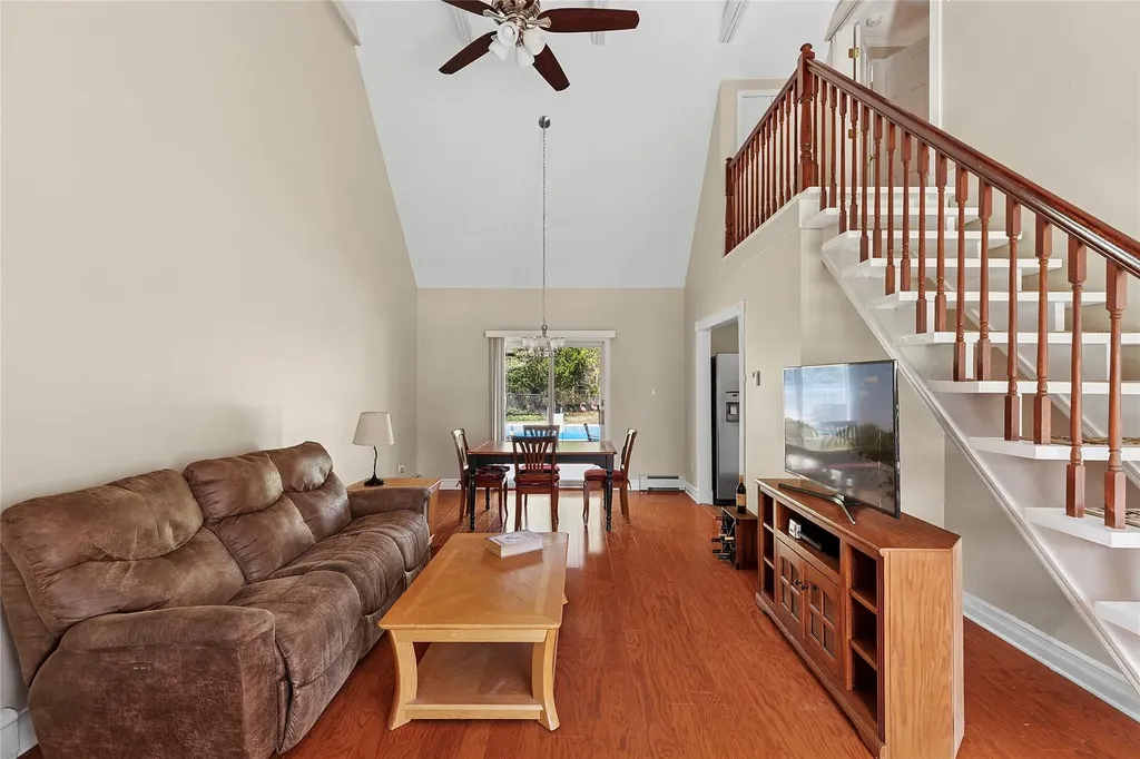 3 Hamilton Court Coram NY 11727