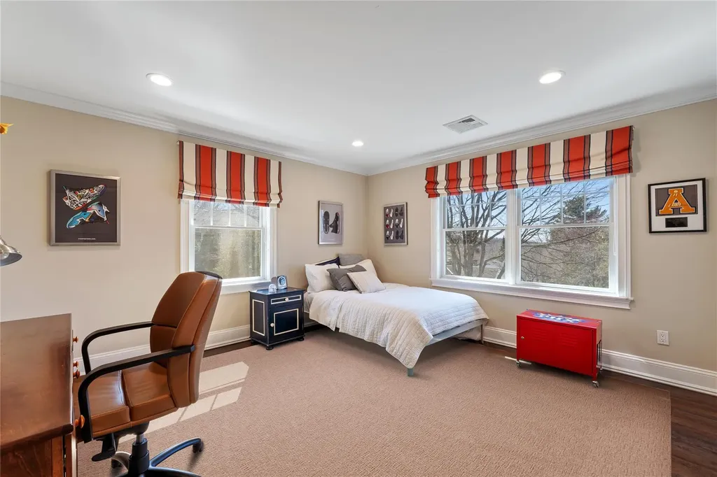14 Flintlock Lane Ardsley NY 10502