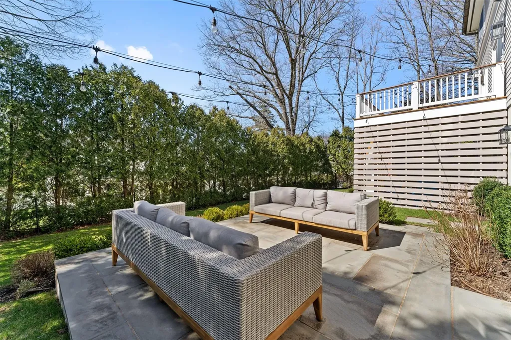 14 Flintlock Lane Ardsley NY 10502