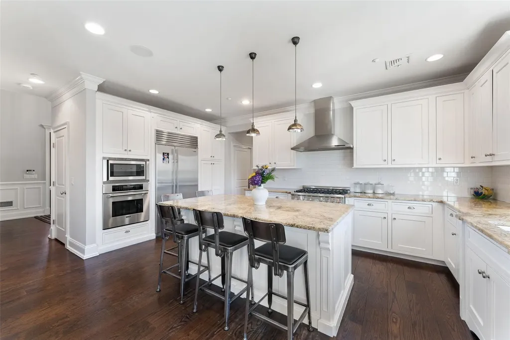 14 Flintlock Lane Ardsley NY 10502