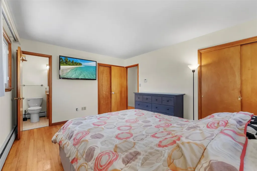 33 Lakeview Road Poughkeepsie NY 12603