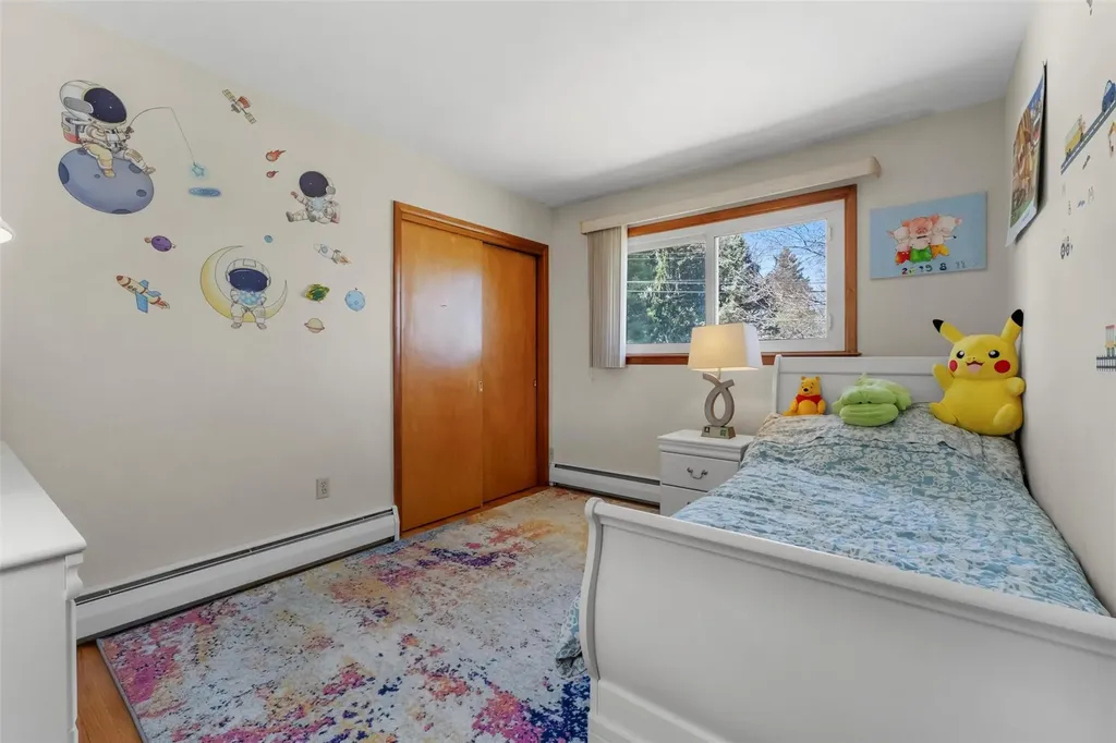 33 Lakeview Road Poughkeepsie NY 12603