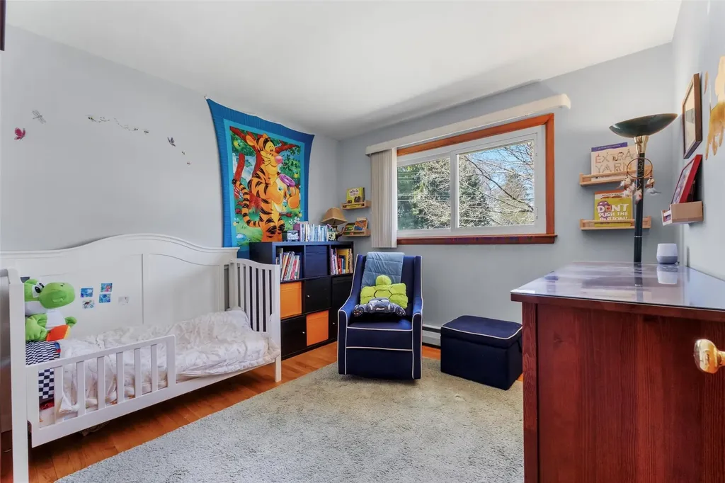 33 Lakeview Road Poughkeepsie NY 12603