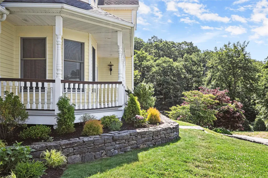 4 Alexander Drive Brewster NY 10509