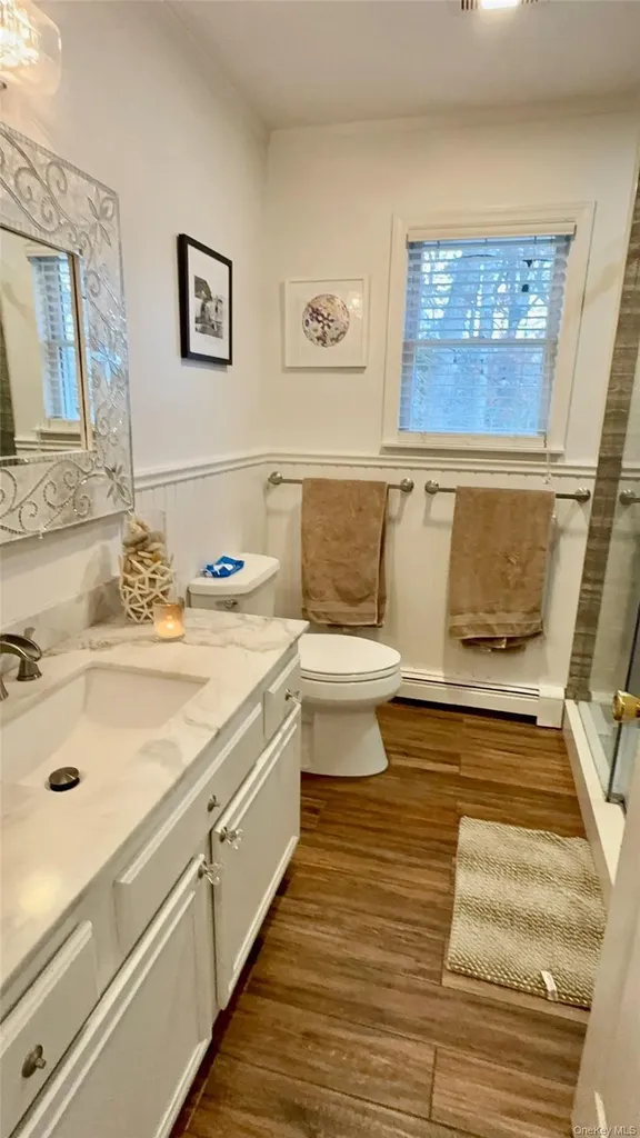 4 N Westbury Road Hampton Bays NY 11946