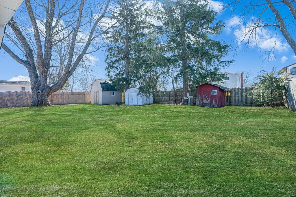 12 Farner Avenue Selden NY 11784
