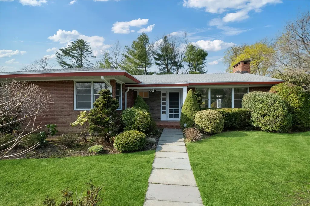 74 Carthage Road Scarsdale NY 10583