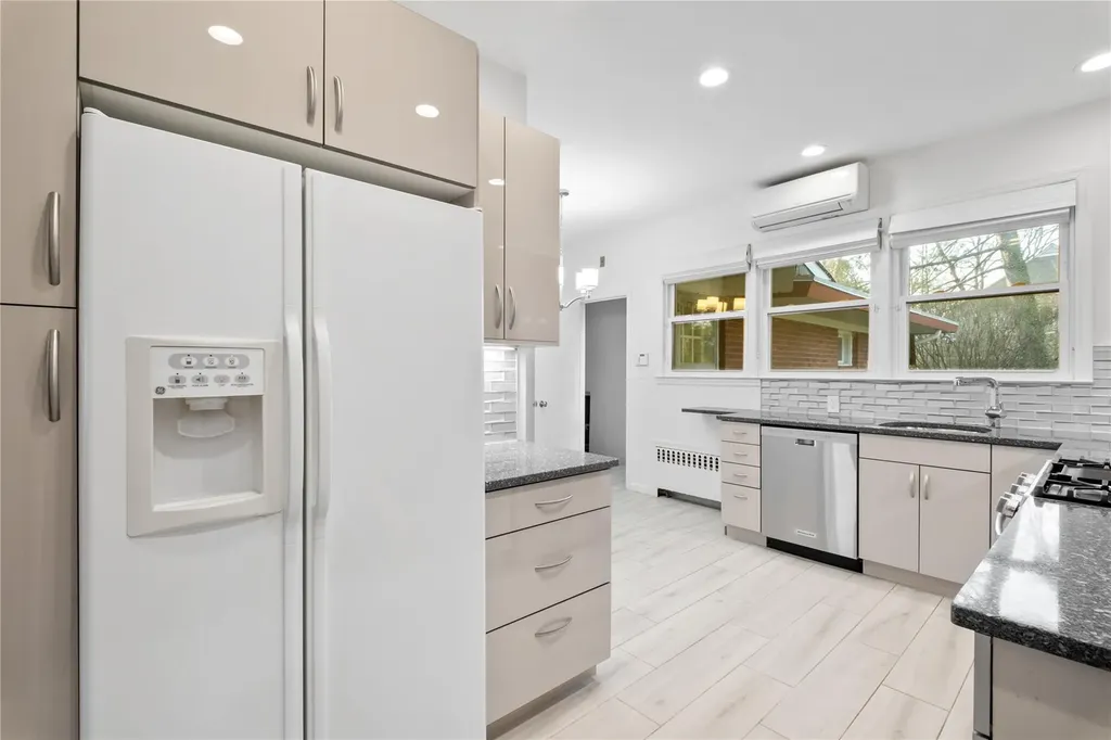 74 Carthage Road Scarsdale NY 10583