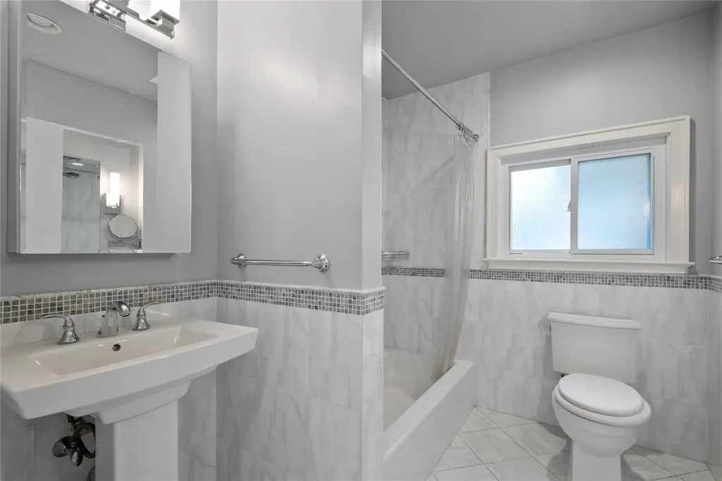 74 Carthage Road Scarsdale NY 10583