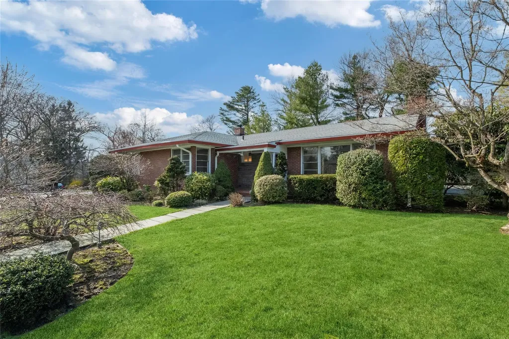 74 Carthage Road Scarsdale NY 10583
