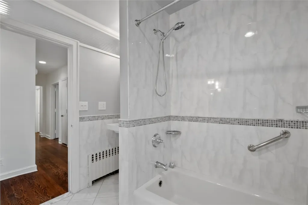 74 Carthage Road Scarsdale NY 10583