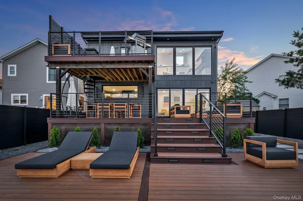 1166 Hastings Circle Baldwin Harbor NY 11510