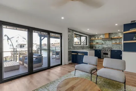 1166 Hastings Circle Baldwin Harbor NY 11510