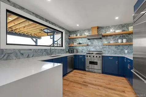 1166 Hastings Circle Baldwin Harbor NY 11510