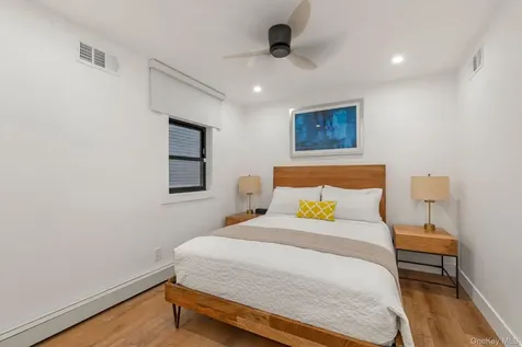 1166 Hastings Circle Baldwin Harbor NY 11510