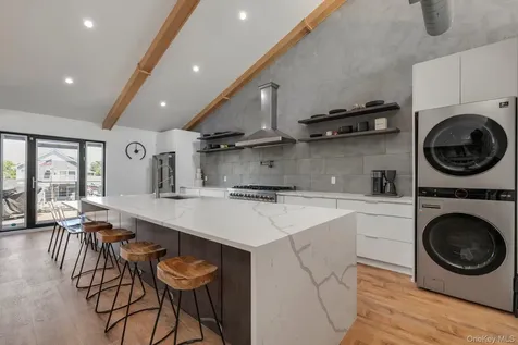 1166 Hastings Circle Baldwin Harbor NY 11510