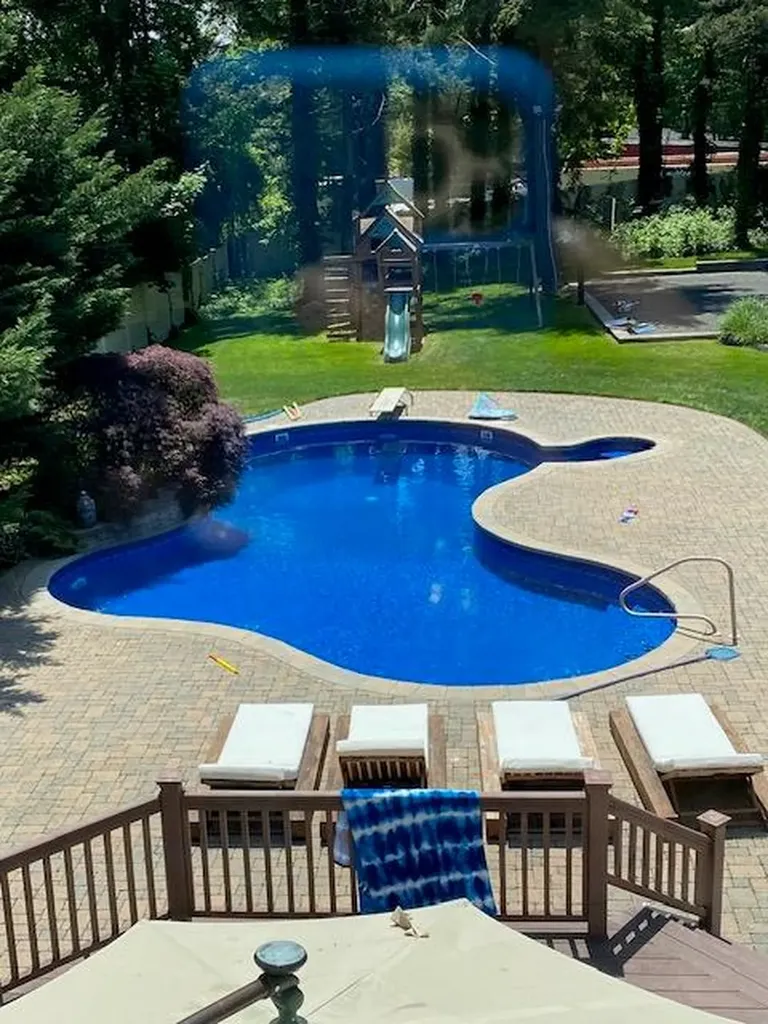 10 Red Maple Lane Dix Hills NY 11746