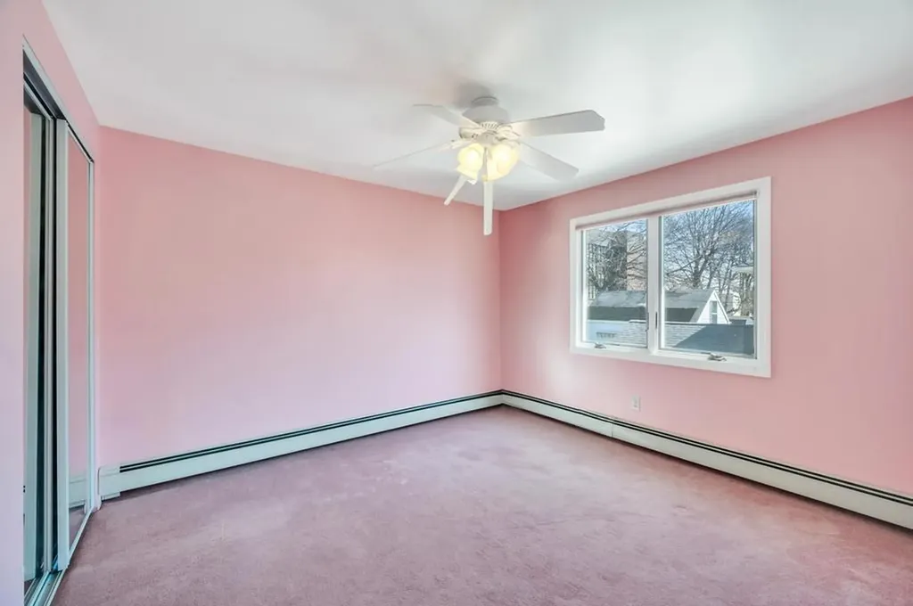 13 Center Lane Levittown NY 11756