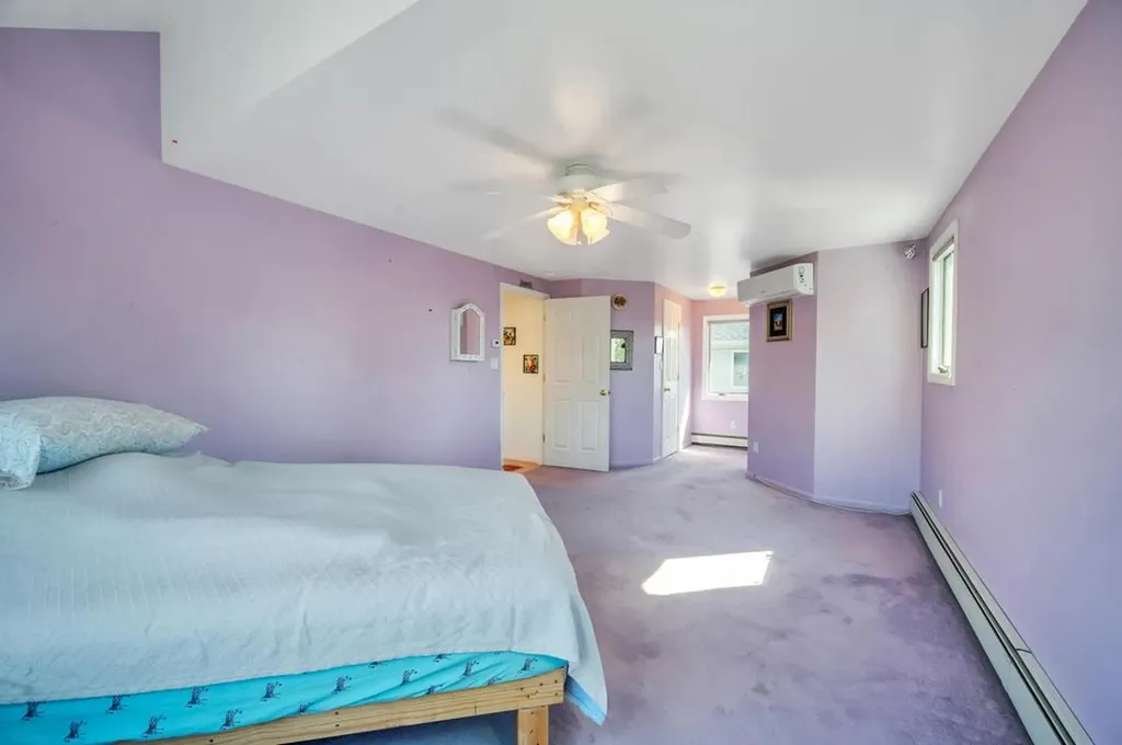 13 Center Lane Levittown NY 11756