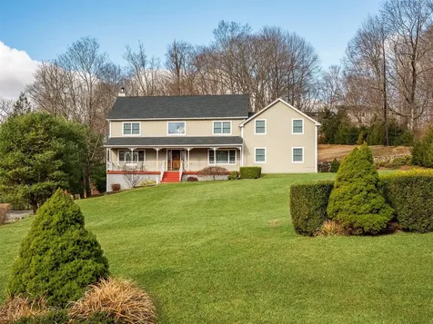 4 Oakridge Road North Salem NY 10560