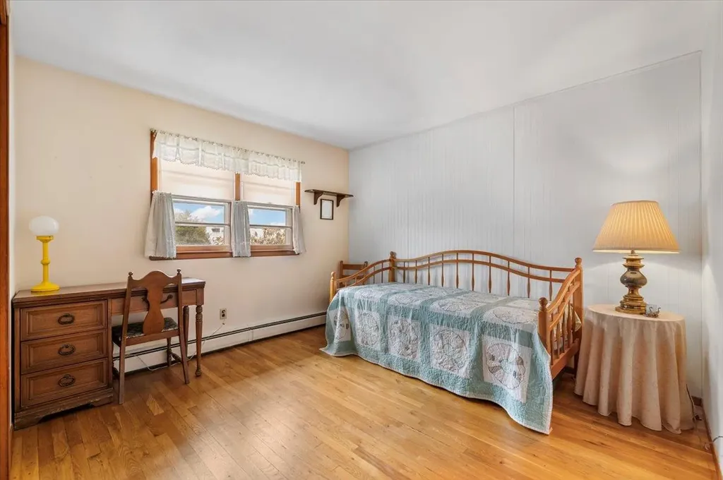 18 Troscher Lane Bethpage NY 11714